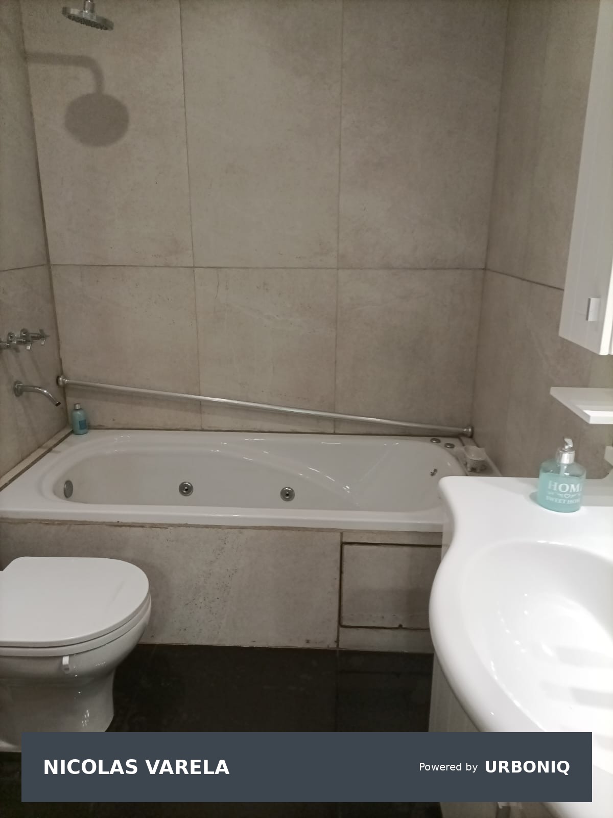 Venta PH 5 ambientes con terraza en Flores
