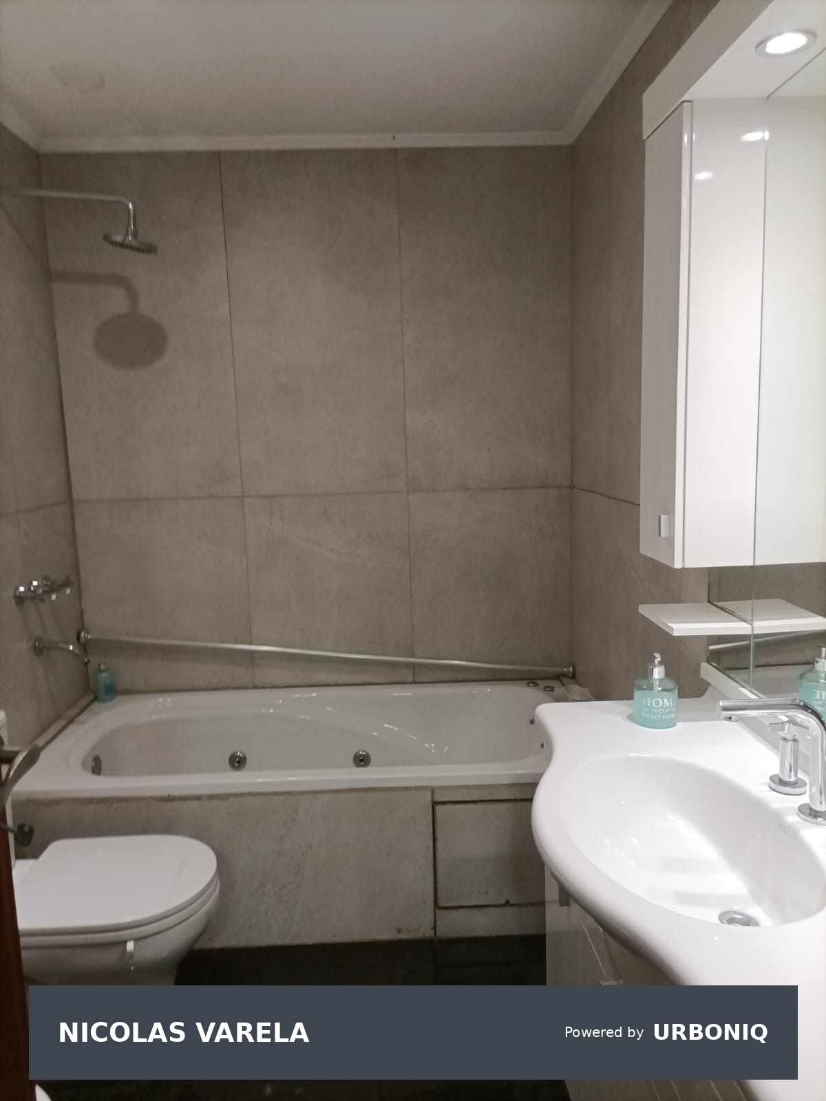 Venta PH 5 ambientes con terraza en Flores