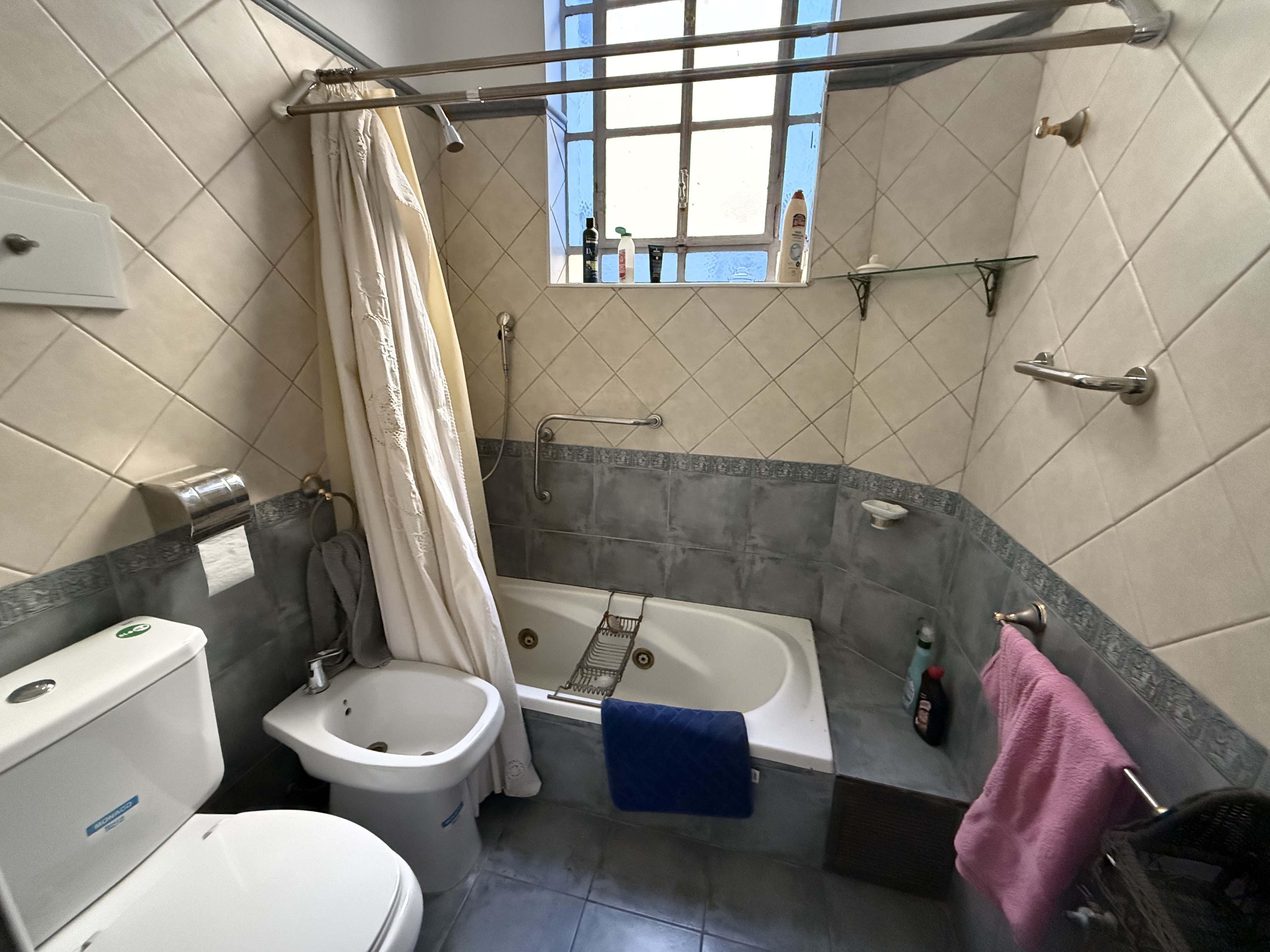 Venta Semipiso Apto Profesional con Baulera | Balvanera