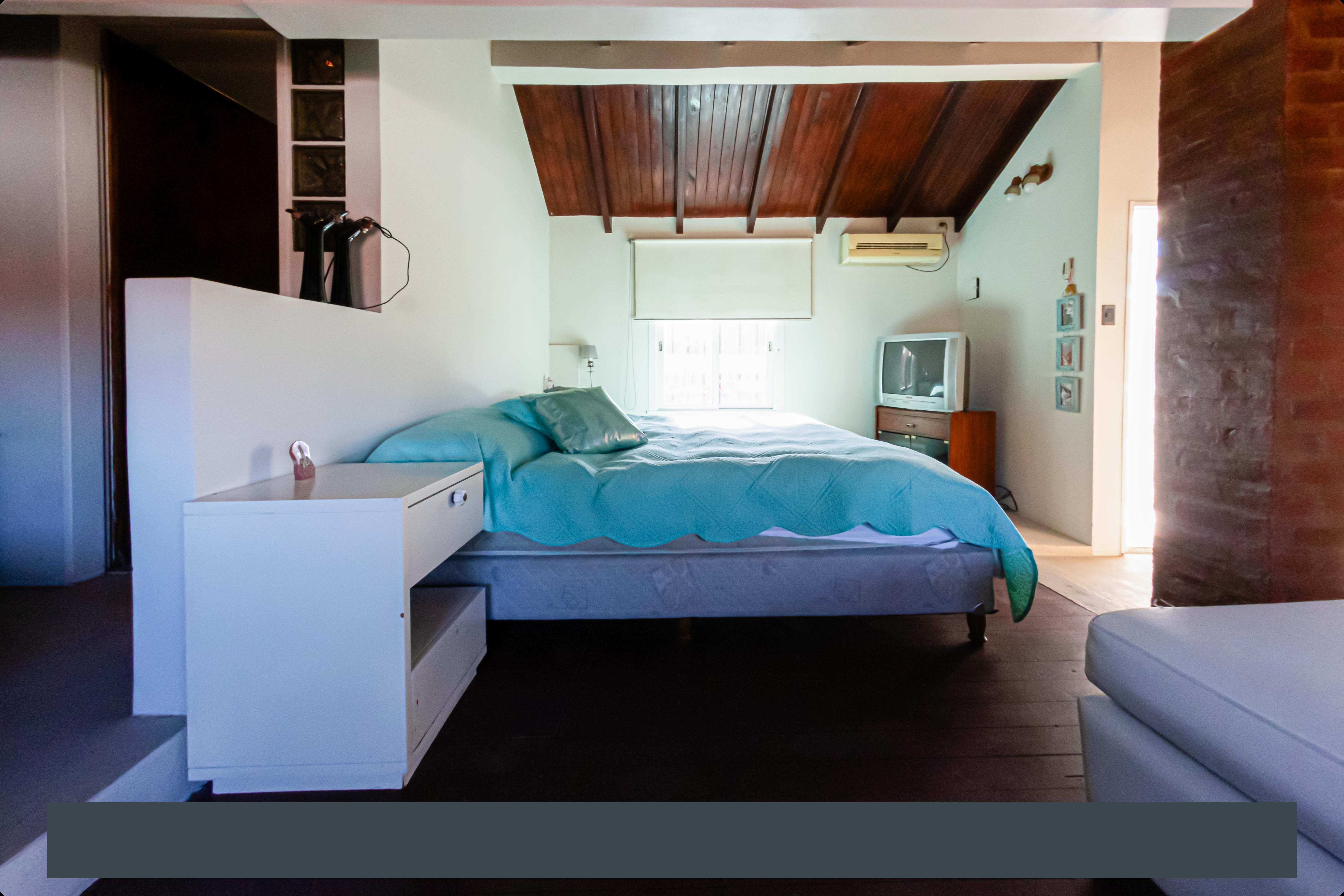 VENTA PH 5 AMBIENTES CON TERRAZA PROPIA Y GARAGE- APTO CREDITO.