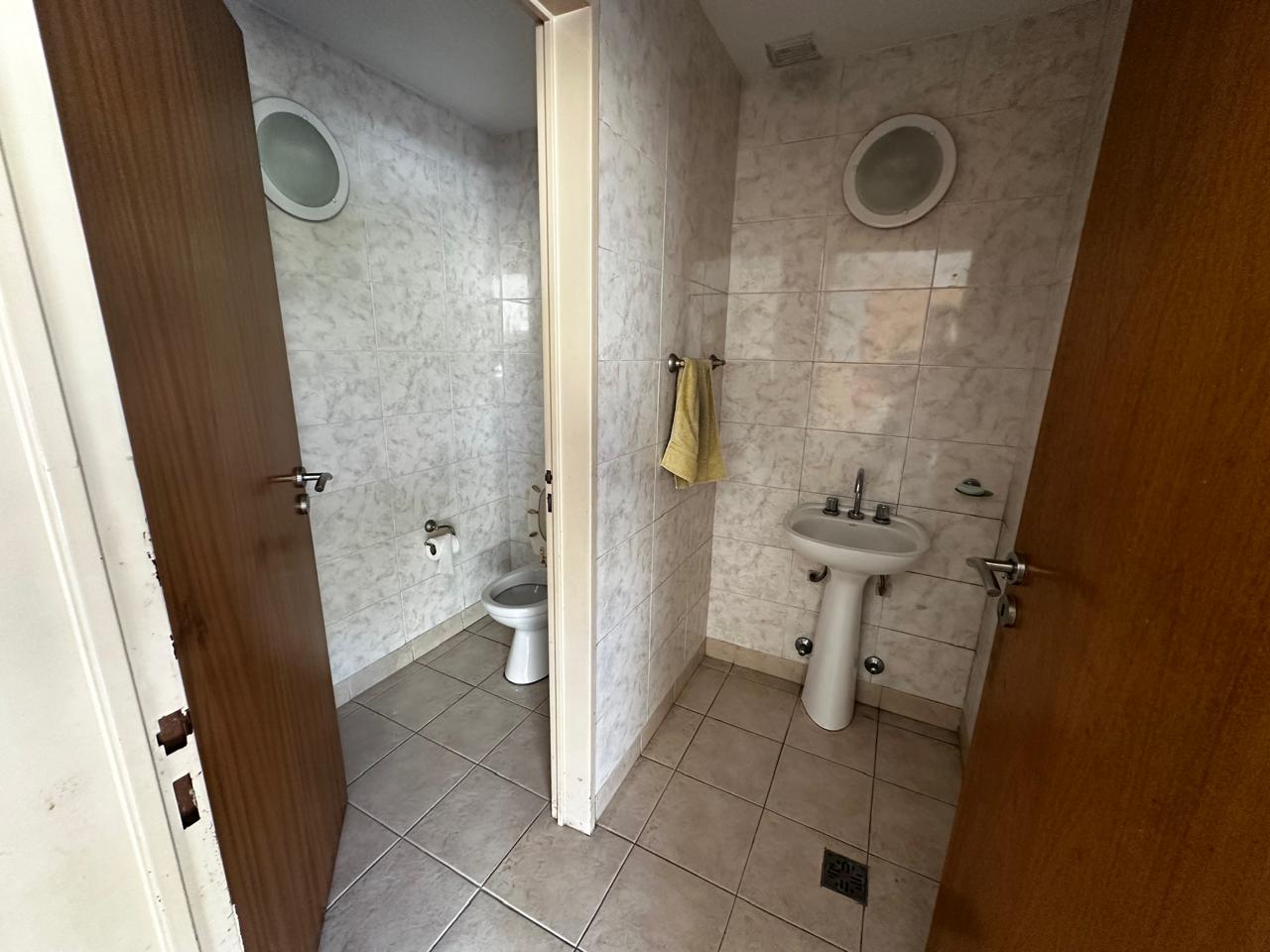 Alquiler Monoambiente con balcon y pileta en Caballito