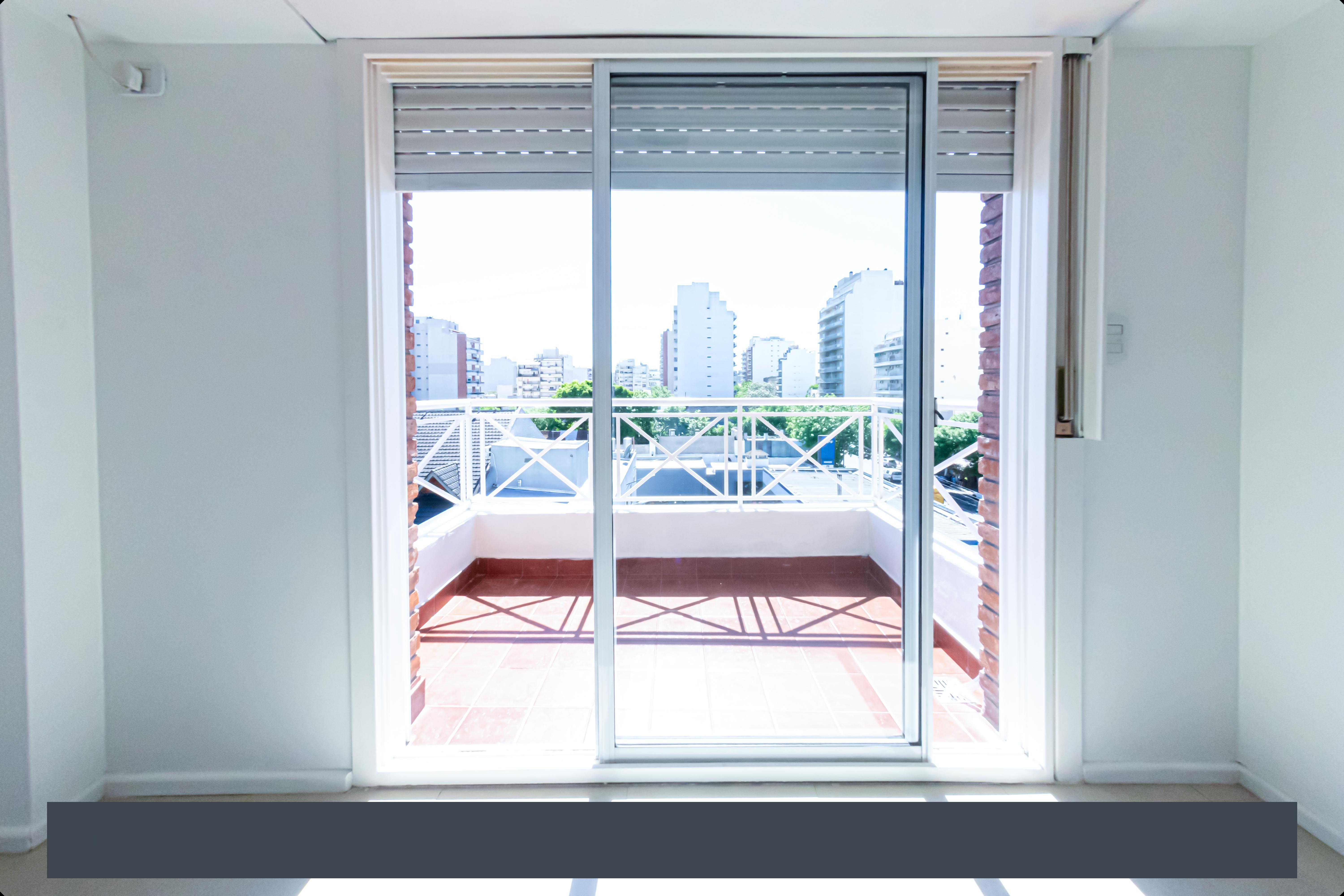 ALQUILER MONOAMBIENTE DIVISIBLE CON BALCON, ELECTRICO, EN VILLA PUEYRREDON