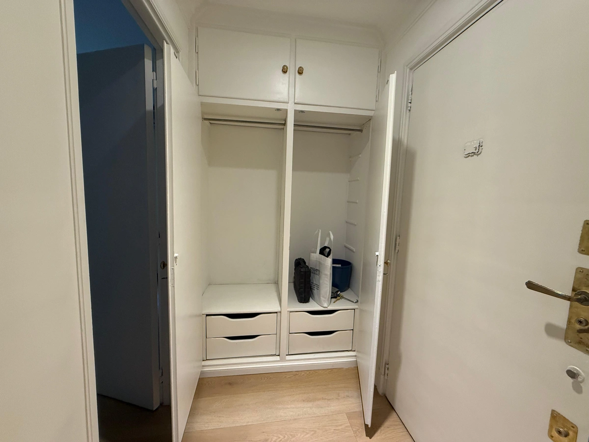 Alquiler monoambiente reciclado a nuevo en Recoleta - (Arenales y Rodríguez Peña)