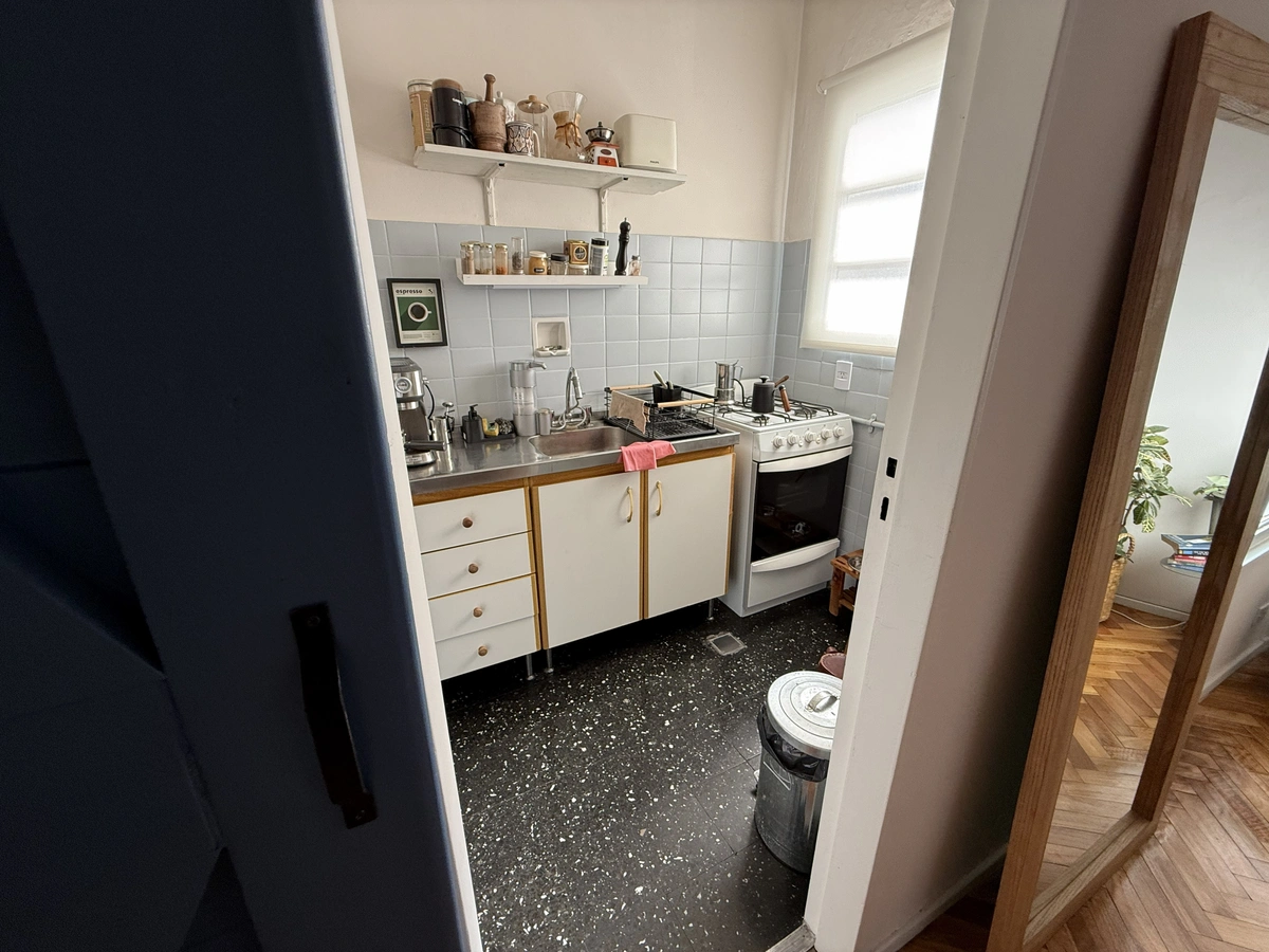 Venta departamento 2amb luminoso en Caballito