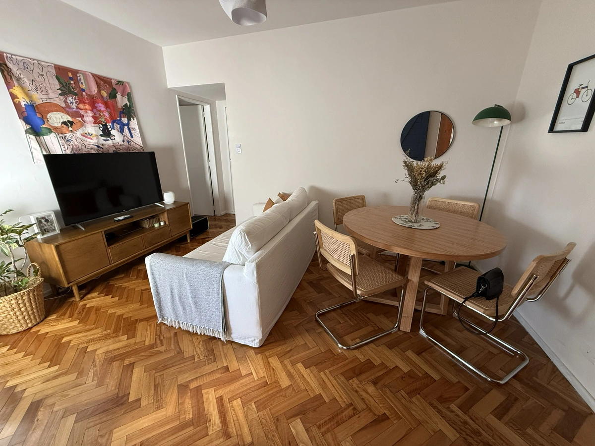 Venta departamento 2amb luminoso en Caballito