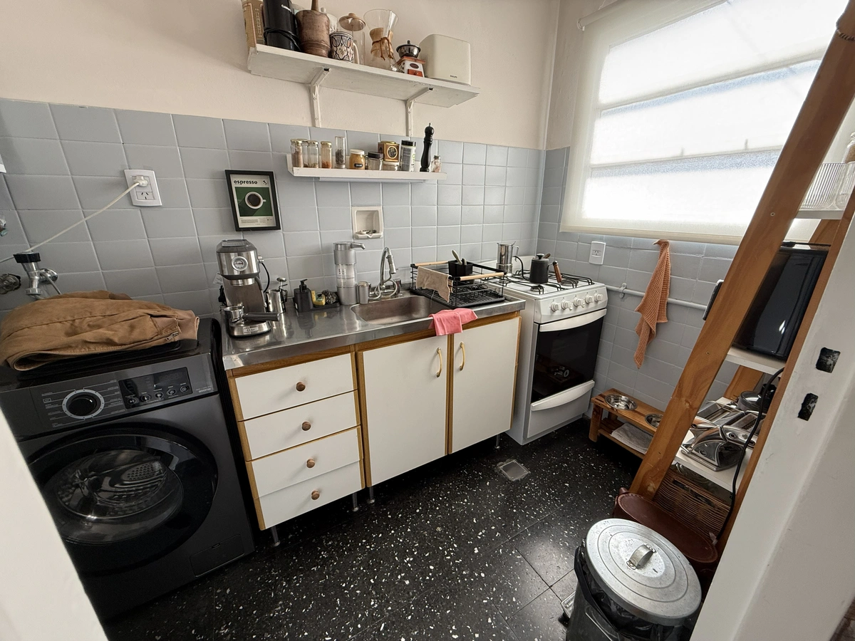 Venta departamento 2amb luminoso en Caballito