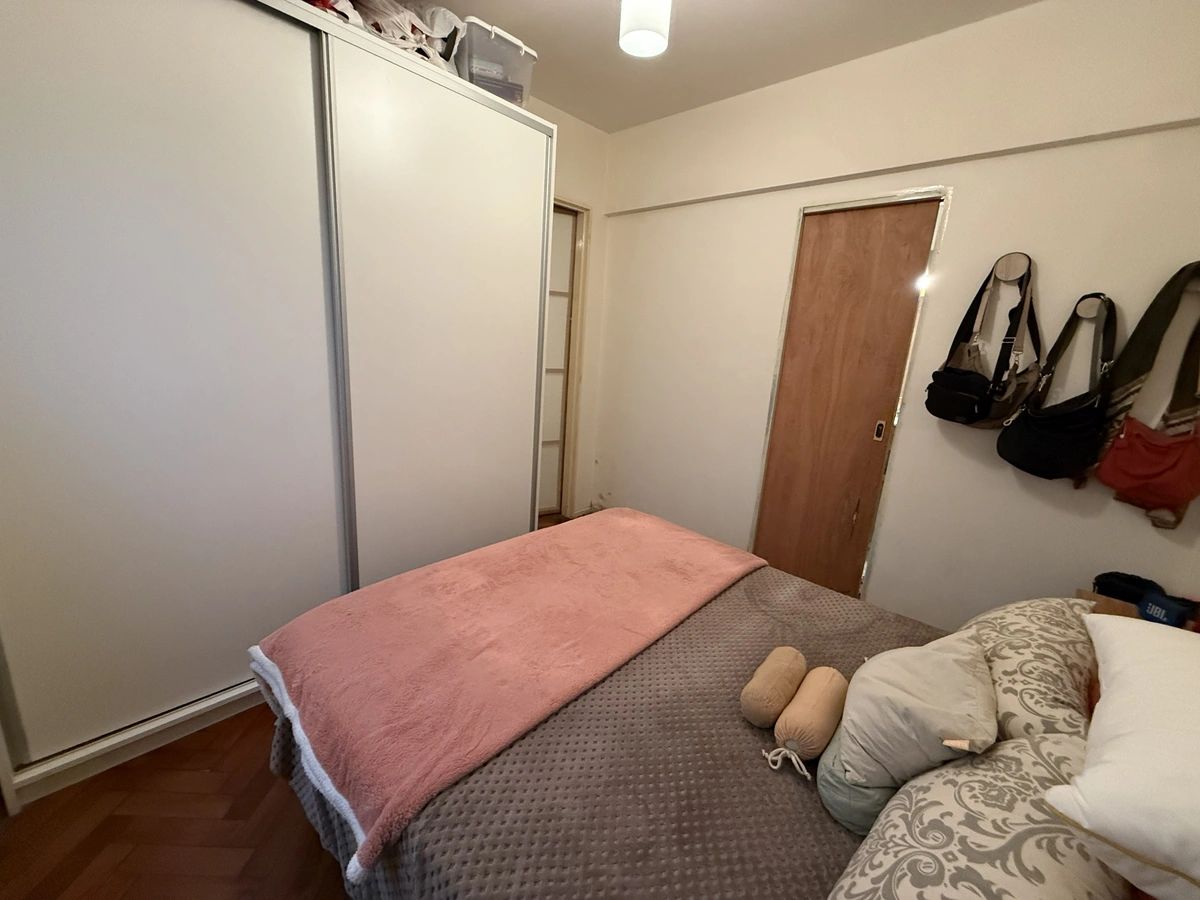 Venta departamento 2 ambientes reciclado en Caballito