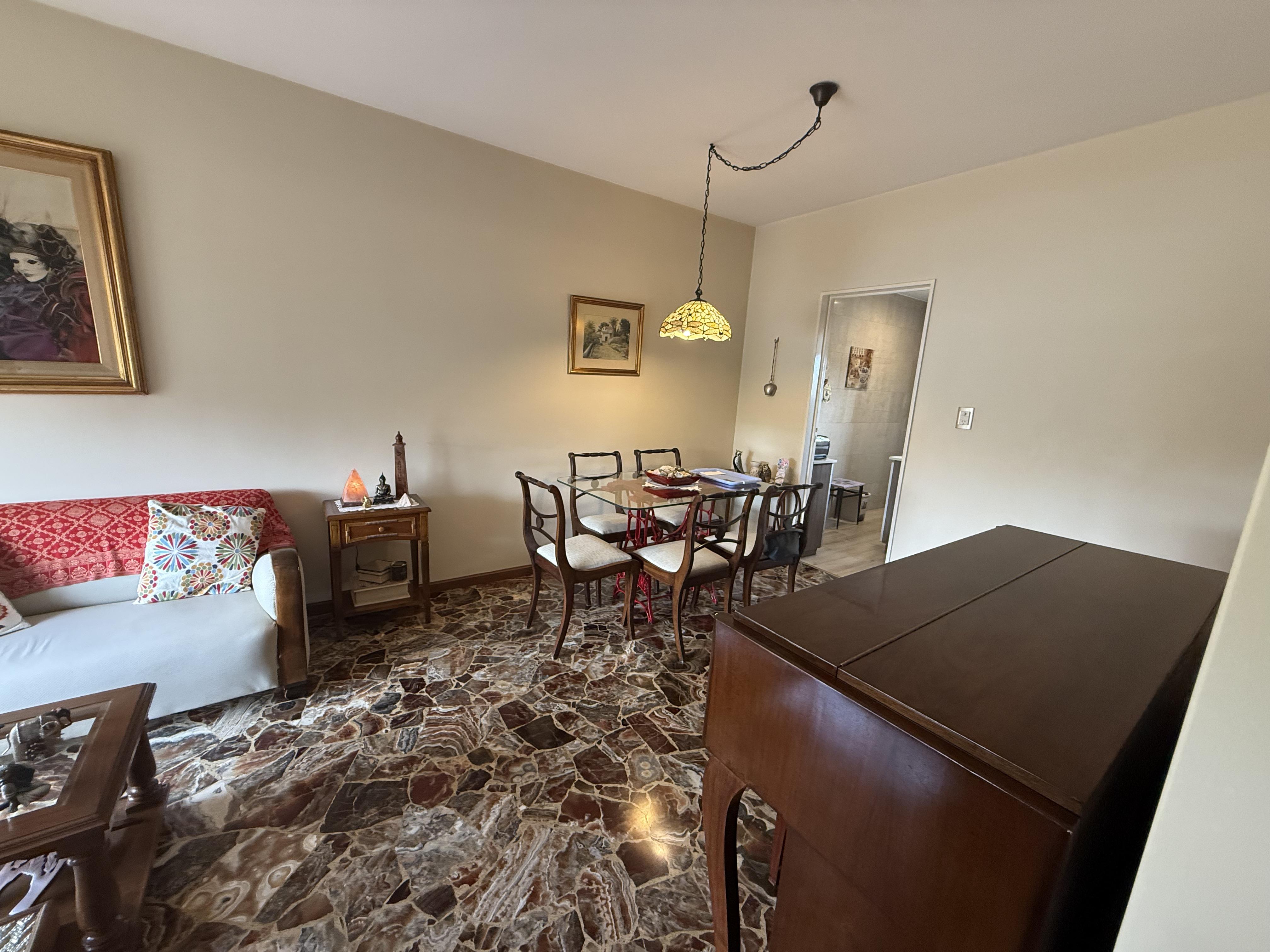 Venta Semipiso 3 ambientes Súper Luminoso en el corazón de Florida – Vicente López