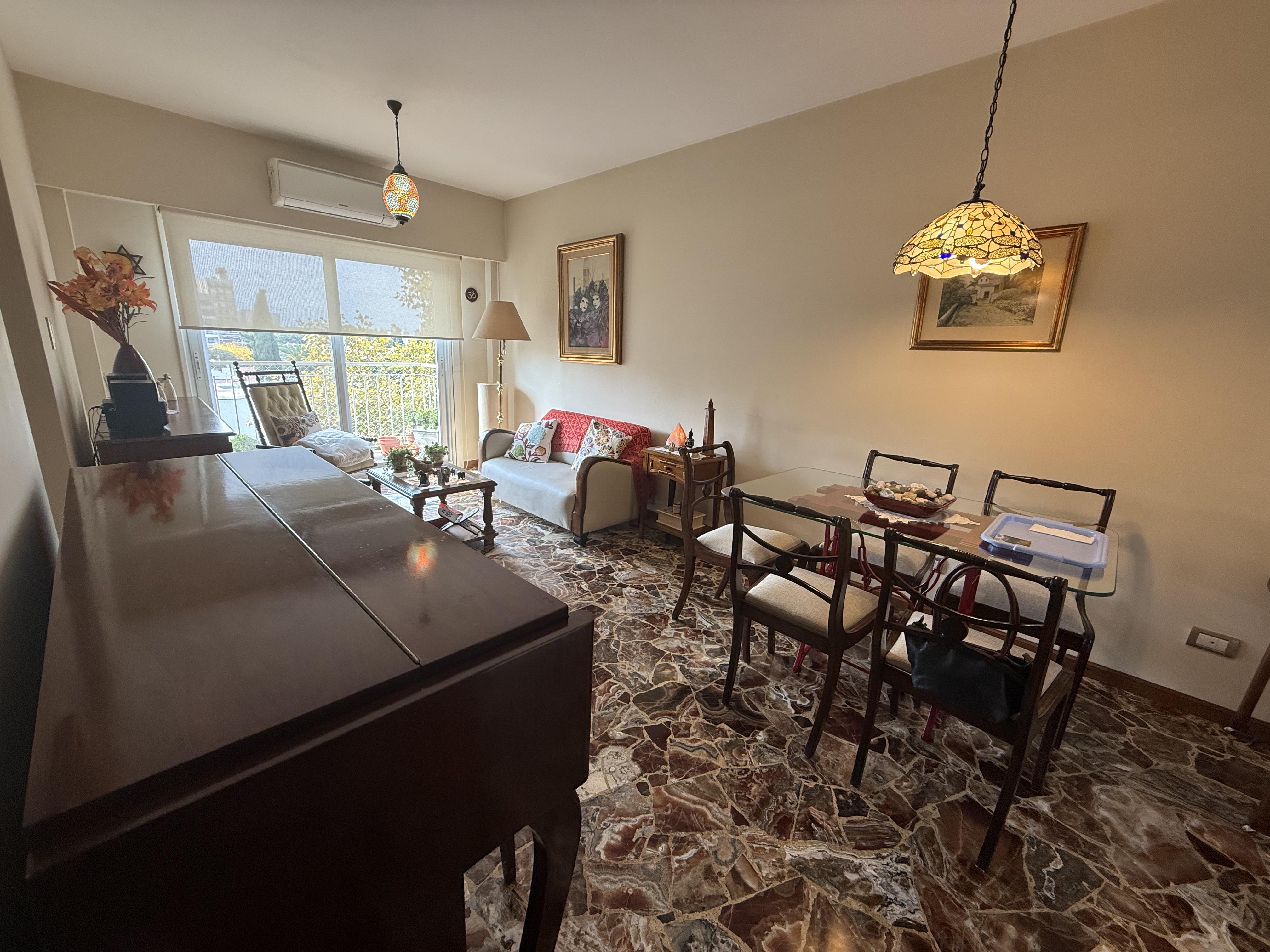 Venta Semipiso 3 ambientes Súper Luminoso en el corazón de Florida – Vicente López