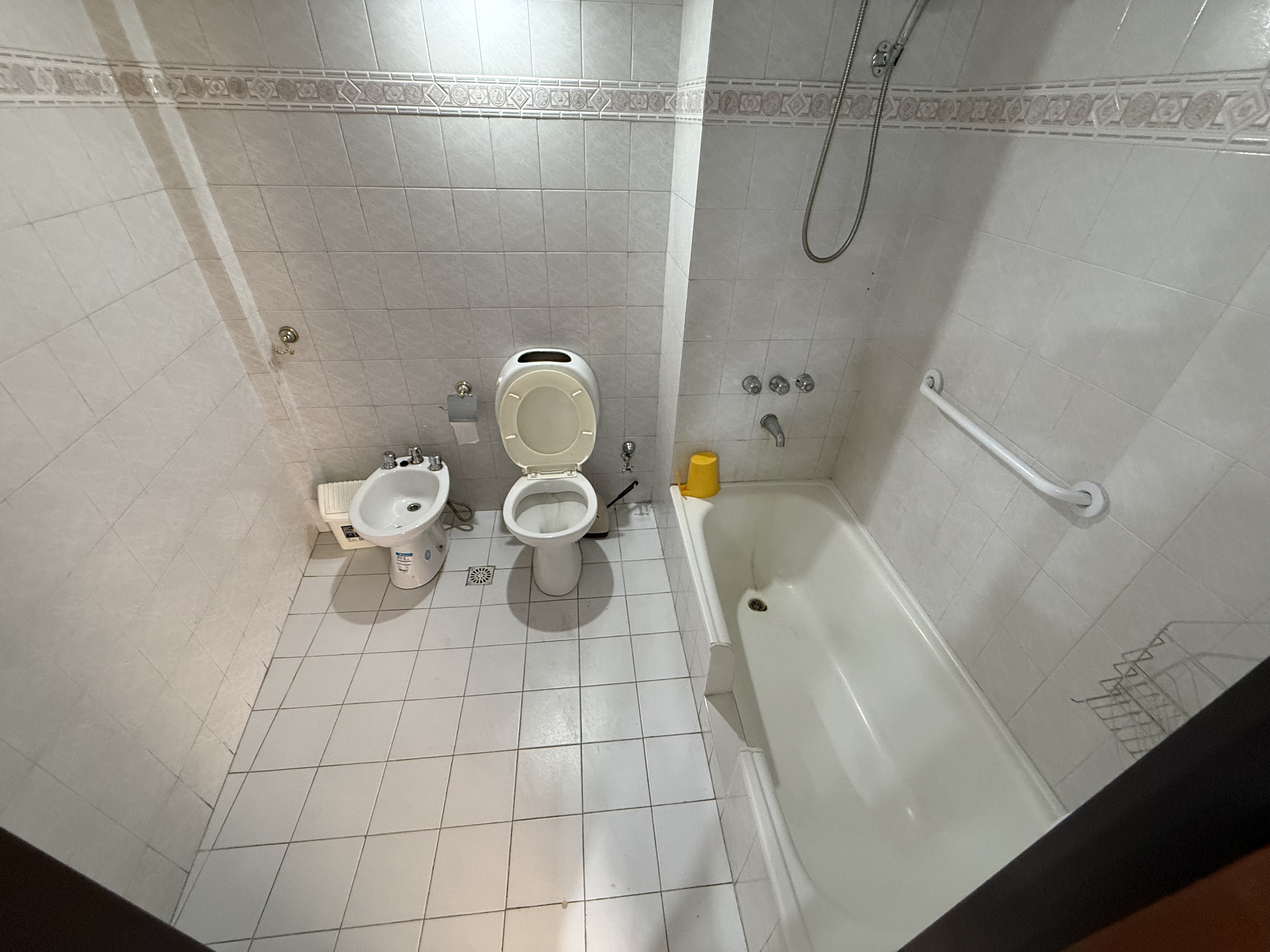 Venta Departamento 3 Ambientes con Balcón al Frente en Villa Ballester