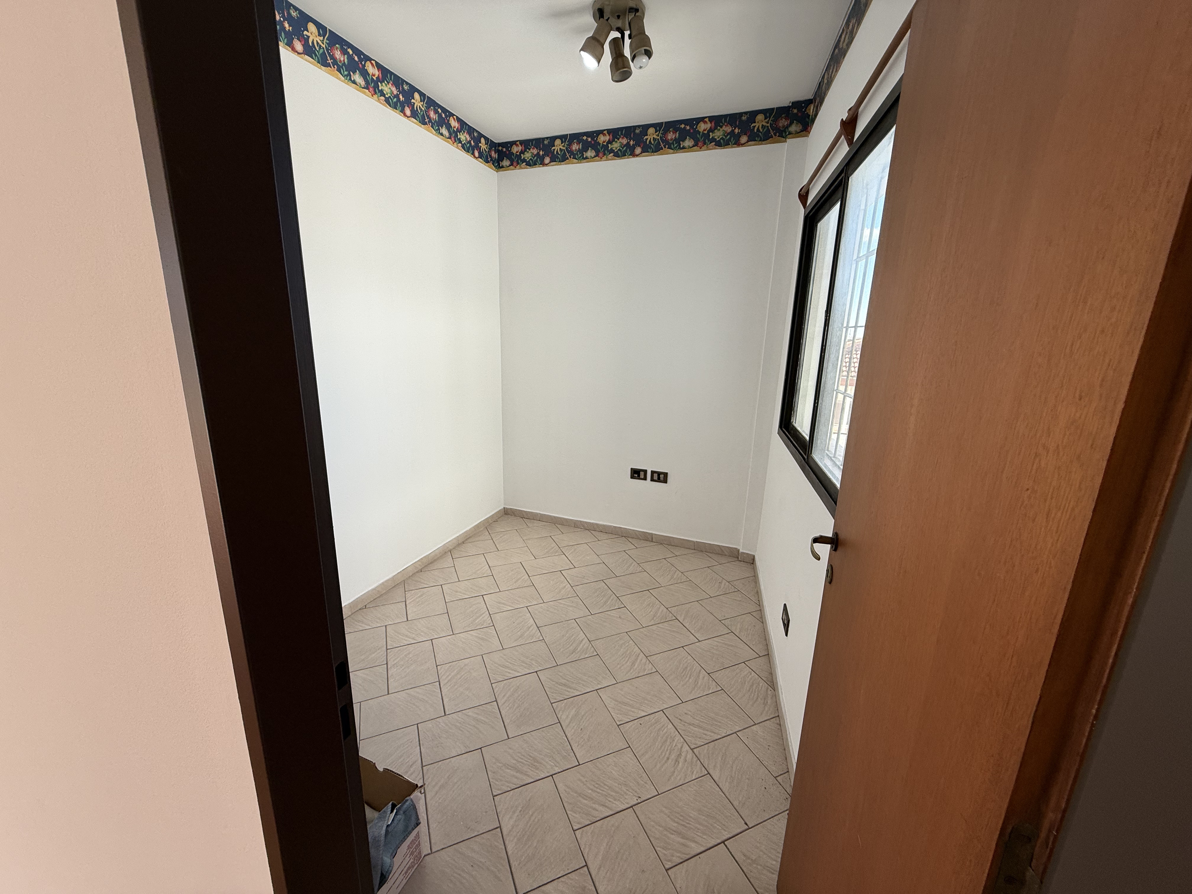 Venta Departamento 3 Ambientes con Balcón al Frente en Villa Ballester